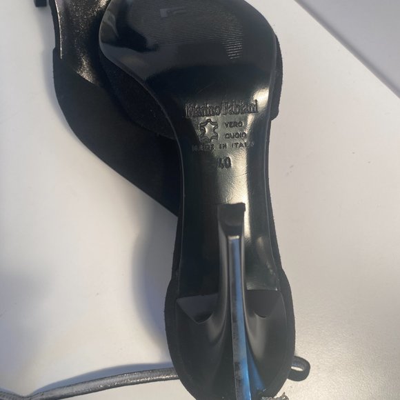 MARIANO FABIANI WOMEN'S DRESS PUMP BLACK AND BEJEWELED SIZE 40 - Picture 4 of 10